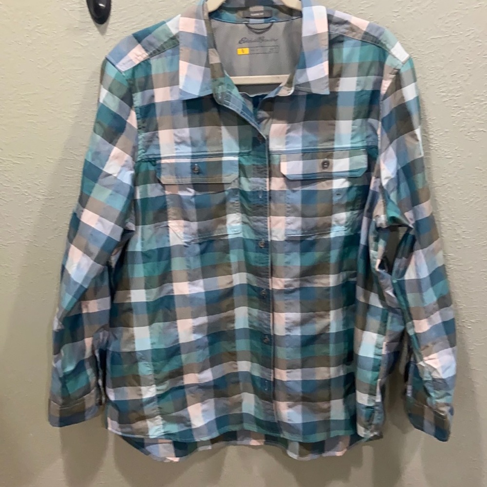 Eddie Bauer travelex long sleeve shirt